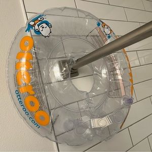 Otteroo neck float for infant